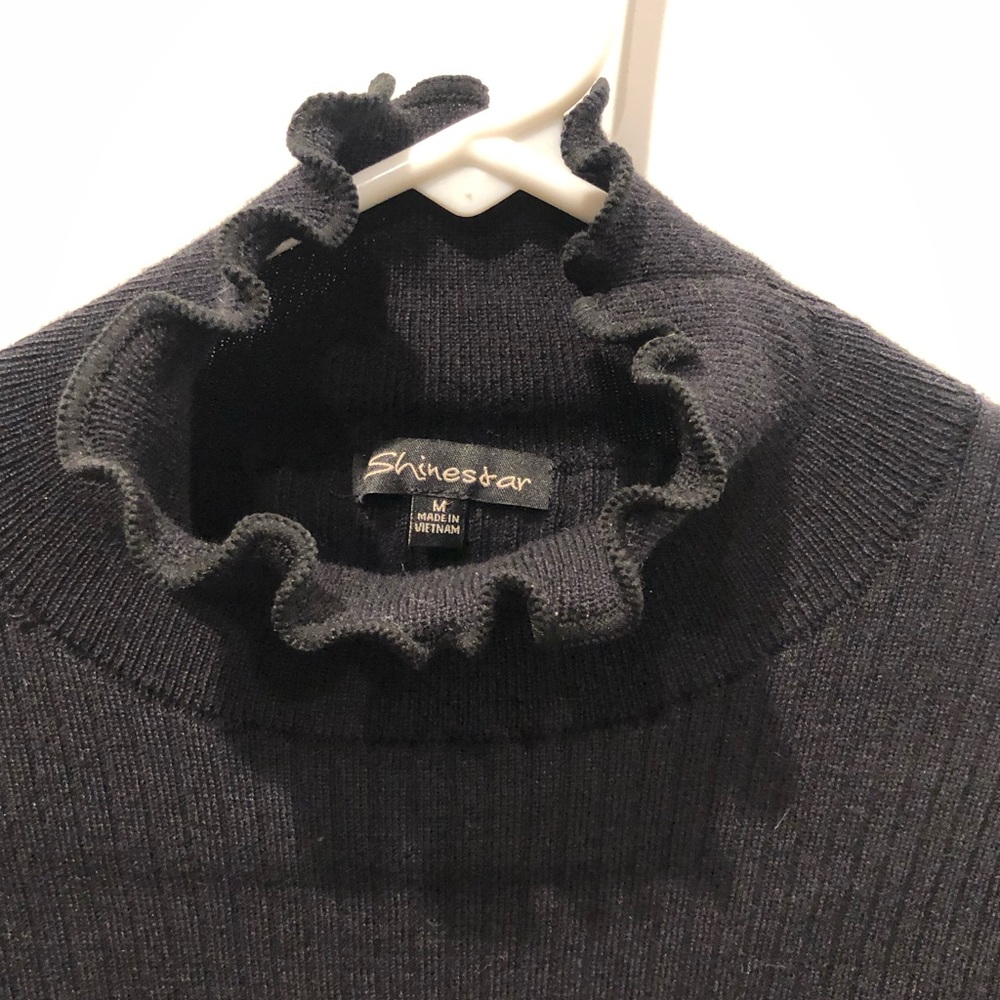 Ruffle Turtle Neck